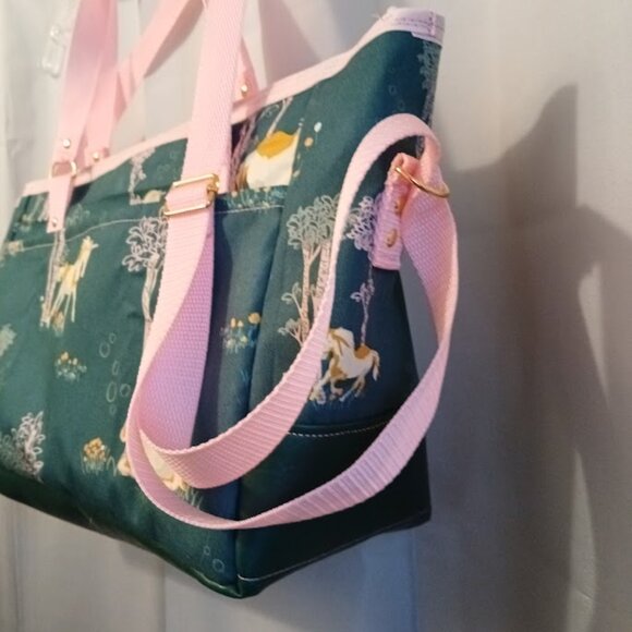 New Mystical Unicorn Sling Crossbody Purse Shoulder Large Green Pink Diaper Bag - Picture 5 of 11